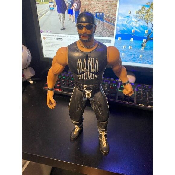 WCW Tuff Talkin Wrestlers Macho Man Randy Savage WWE WWF 12" Figure 1999 Toy Biz - Picture 3 of 3